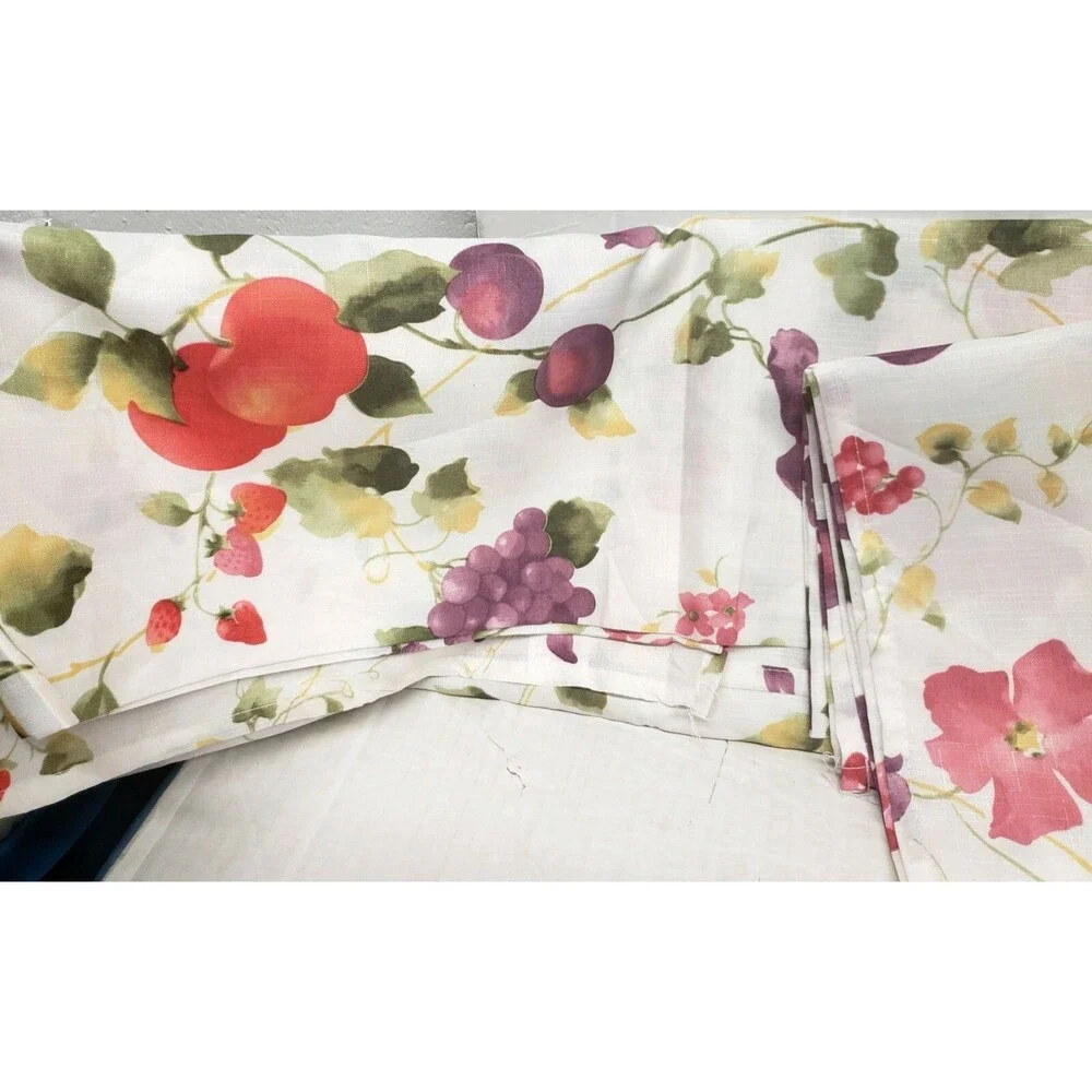 Printed Fabric Tablecloth, 52